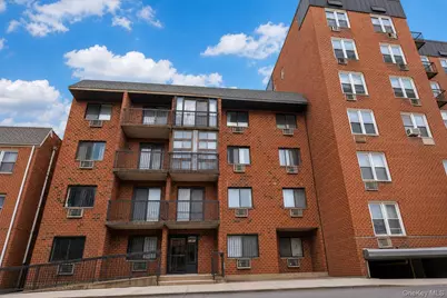 14434 37th Avenue #402, Flushing, NY 11354 - Photo 2