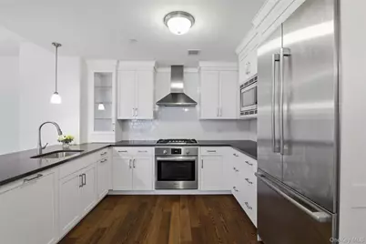 10 Byron Place #PH716, Larchmont, NY 10538 - Photo 6