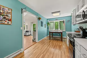 172 11th Ave, Holtsville, NY 11742 - Photo 6