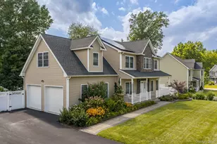 14 Robalene Dr, Goshen, NY 10924 - Photo 2
