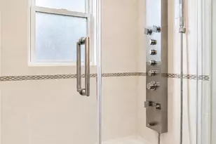 21-31 25th Rd, Astoria, NY 11102 - Photo 26