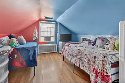 1069 Phoebe Street, Franklin Square, NY 11010 - Photo 12