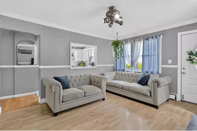 1069 Phoebe Street, Franklin Square, NY 11010 - Photo 8