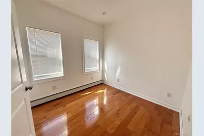 253-02 Memphis Avenue, Rosedale, NY 11422 - Photo 12