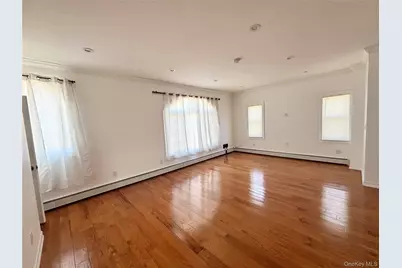 253-02 Memphis Avenue, Rosedale, NY 11422 - Photo 4