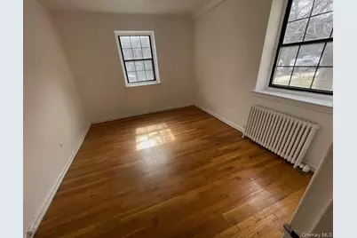 78-43 147 Street #2V, Kew Gardens, NY 11367 - Photo 6