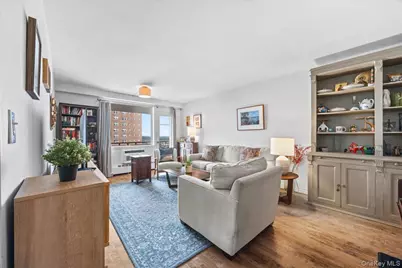 5700 Arlington Avenue #18V, Bronx, NY 10471 - Photo 4