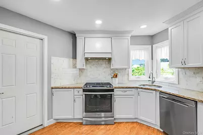 2 Gould Drive, Lake Grove, NY 11755 - Photo 6