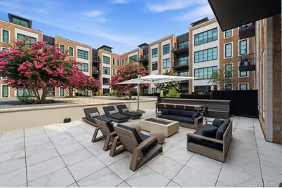100 Garvies Point Road #1007, Glen Cove, NY 11542 - Photo 20
