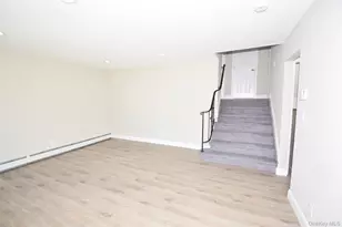 112 Raynor St, West Babylon, NY 11704 - Photo 10