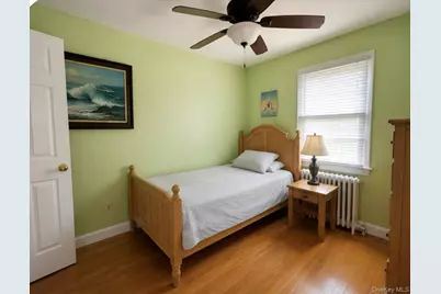 80 E Lakewood Street, Patchogue, NY 11772 - Photo 8
