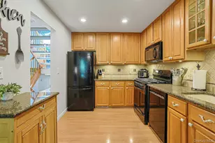 279 Treetop Cir, Nanuet, NY 10954 - Photo 14