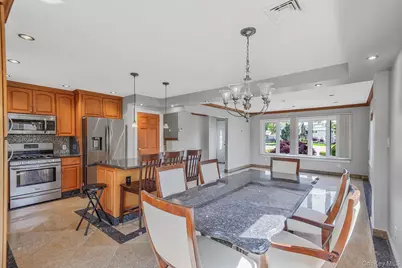 1072 Hicksville Road, Seaford, NY 11783 - Photo 4