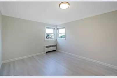 1072 Hicksville Road, Seaford, NY 11783 - Photo 8