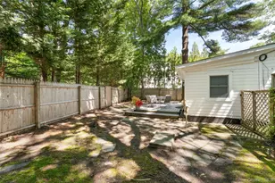 141 W Neck Rd, Southampton, NY 11968 - Photo 20