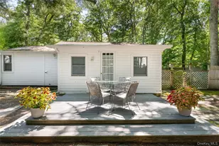 141 W Neck Rd, Southampton, NY 11968 - Photo 22