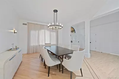 16 S De Baun Avenue, Airmont, NY 10901 - Photo 12