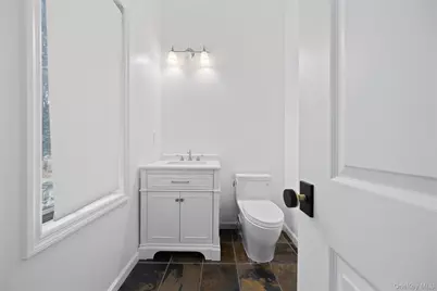 16 S De Baun Avenue, Airmont, NY 10901 - Photo 22
