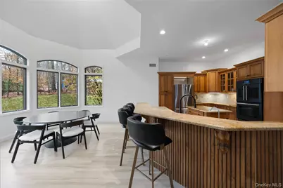 16 S De Baun Avenue, Airmont, NY 10901 - Photo 20