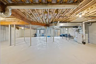 16 S de Baun Ave, Airmont, NY 10901 - Photo 32