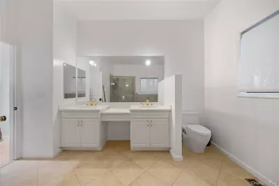 16 S De Baun Avenue, Airmont, NY 10901 - Photo 26