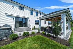 53 Southview Cir, Lake Grove, NY 11755 - Photo 32