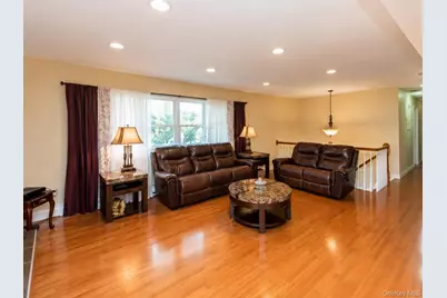 10 Roe Circle, Monroe, NY 10950 - Photo 2