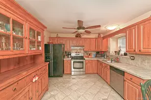 63 Corbin Ave, Patchogue, NY 11772 - Photo 12