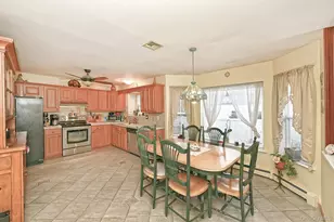 63 Corbin Ave, Patchogue, NY 11772 - Photo 10