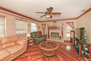 63 Corbin Ave, Patchogue, NY 11772 - Photo 8