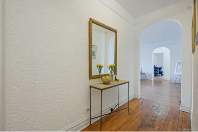 109-14 Ascan Avenue #4B, Forest Hills, NY 11375 - Photo 16
