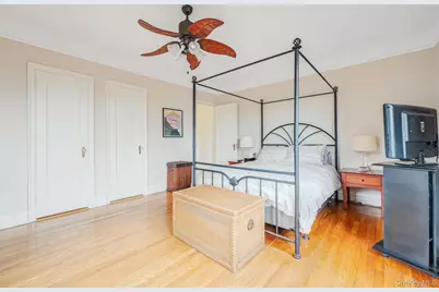 109-14 Ascan Avenue #4B, Forest Hills, NY 11375 - Photo 28