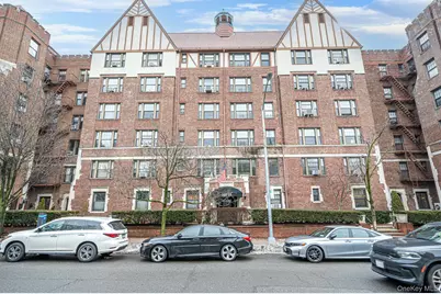 109-14 Ascan Avenue #4B, Forest Hills, NY 11375 - Photo 4