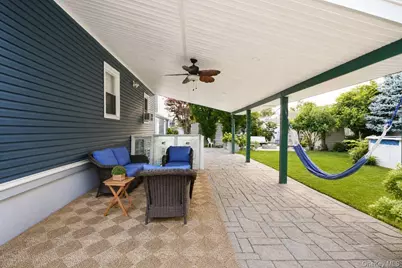 1061 Midland Street, Uniondale, NY 11553 - Photo 24
