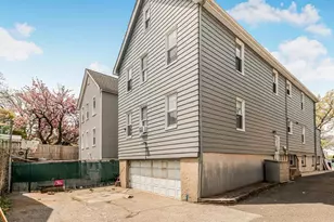 18 Lindsey St, Yonkers, NY 10704 - Photo 2