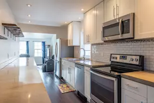 27 Walnut St, New Windsor, NY 12553 - Photo 4