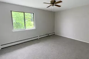 18 Black Stallion Ct, Middletown, NY 10940 - Photo 6