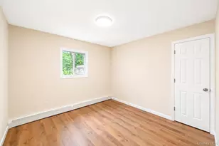 41 Madison Ave, Amityville, NY 11701 - Photo 22