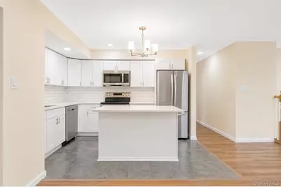 41 Madison Avenue, Amityville, NY 11701 - Photo 10