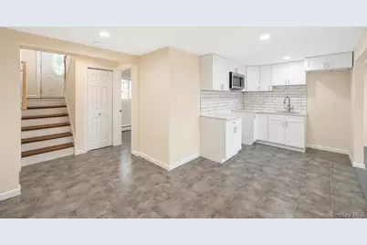 41 Madison Avenue, Amityville, NY 11701 - Photo 24
