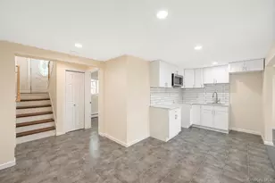 41 Madison Ave, Amityville, NY 11701 - Photo 24