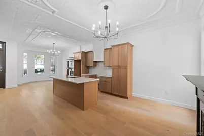 2571 Bainbridge Avenue, Bronx, NY 10458 - Photo 4