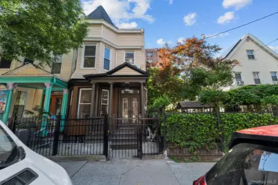 2571 Bainbridge Avenue, Bronx, NY 10458 - Photo 16