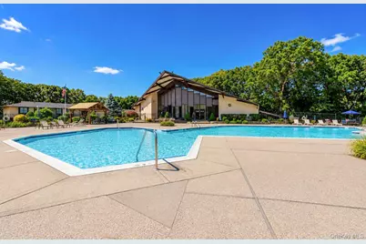 8 Sycamore Court #8, Selden, NY 11784 - Photo 26