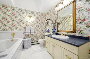 130 Fairview Rd, Massapequa, NY 11758 - Photo 28