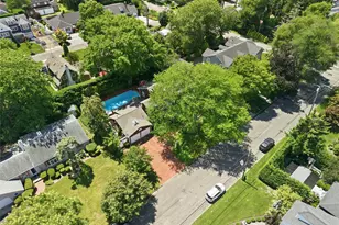 130 Fairview Rd, Massapequa, NY 11758 - Photo 36