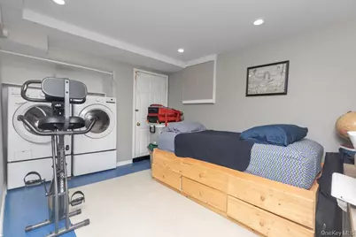 1915 Fowler Avenue, Bronx, NY 10462 - Photo 36