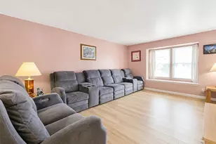 73 Springmeadow Dr, Holbrook, NY 11741 - Photo 14