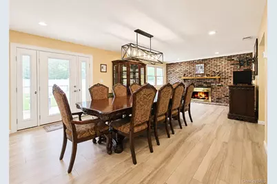 73 Springmeadow Drive, Holbrook, NY 11741 - Photo 10