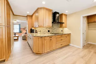 73 Springmeadow Dr, Holbrook, NY 11741 - Photo 8